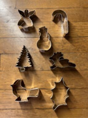Holiday Stainless Steel Cookie Cutter Set - Silver